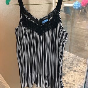 Roz & Ali tank. Black and white